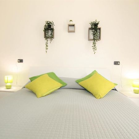 Matteottinove Apartment Pescara Bagian luar foto
